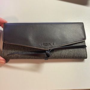 TUMI Tri-Fold Jewelry Roll